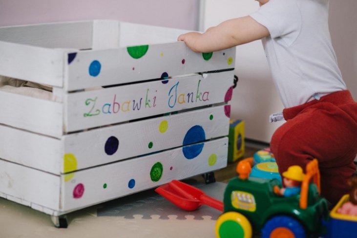 Коробка для хранения детских игрушек своими руками из подручных материалов